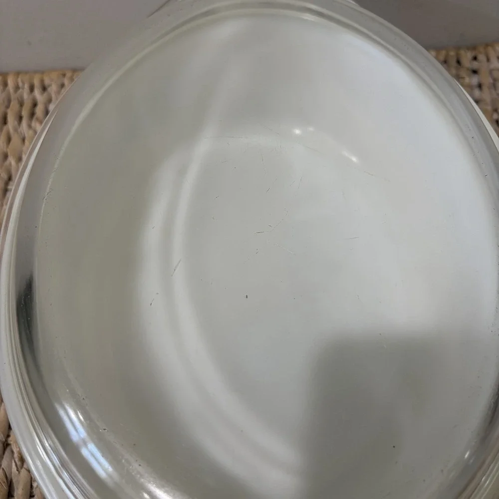 Vintage Pyrex Empire Scroll 